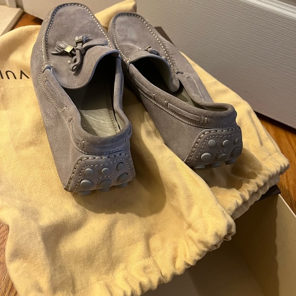 Louis Vuitton - Picture 4 of 6